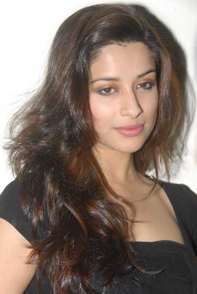 Madhurima Latest Photo Gallery