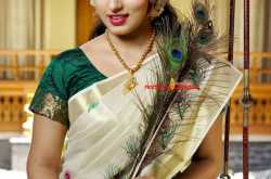 malavika menon cute photo shoot stills for manorama weekly magazine