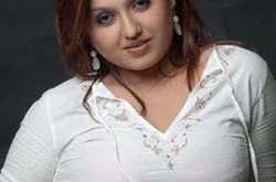 Mallu Aunty Sona waiting for Someone | Mallu Joy