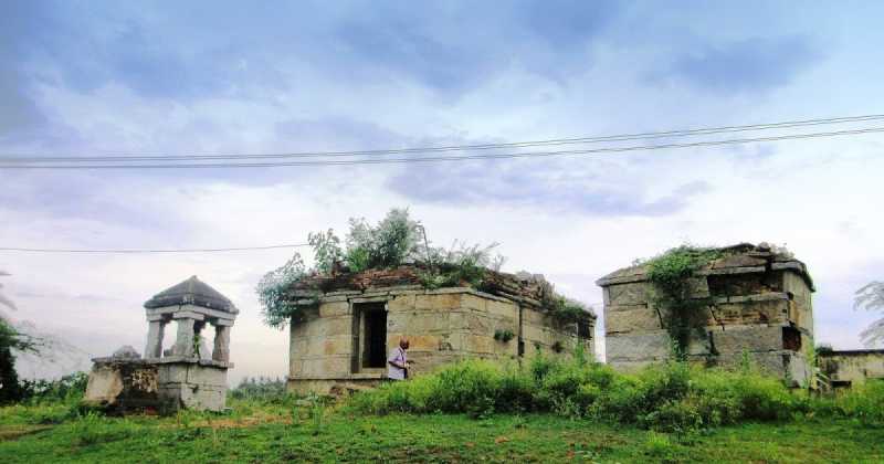 Manavur Karkadeswara