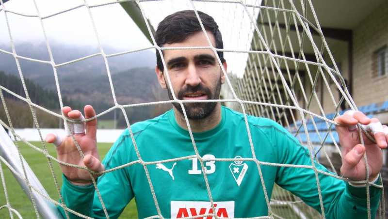 Manchester City Set To Announce Asier Riesgo In Comings Days