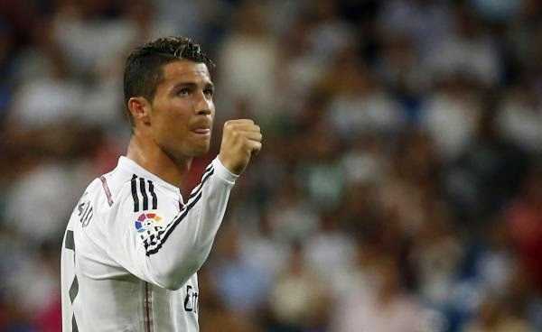 Manchester United Offer 10 Thousand £ For Cristiano Ronaldo