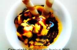Mango Ice Cream topped with Chocolate Sauce