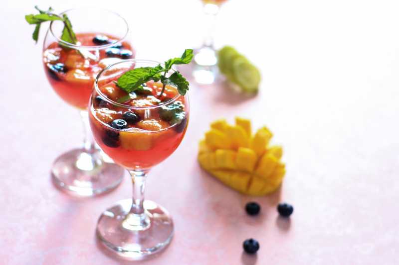 Mango Pink Moscato Sangria