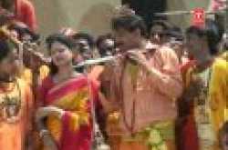 manoj tiwari bhojpuri geet - 2004 ke sawan special ba bhai re