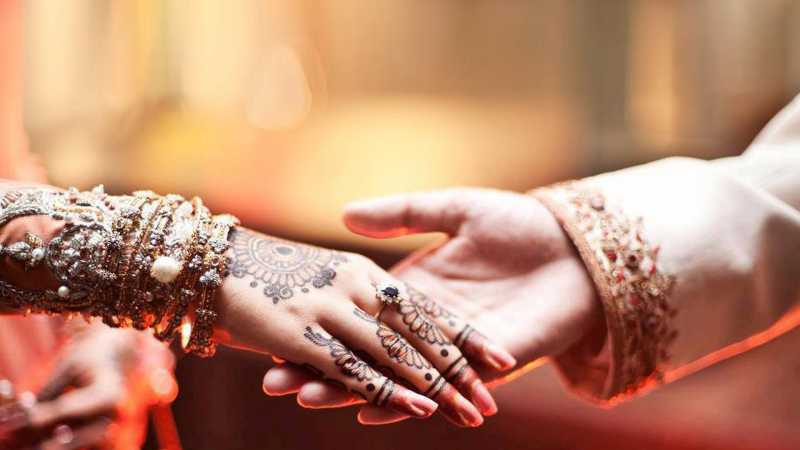 Marriage!! Mandatory??👫