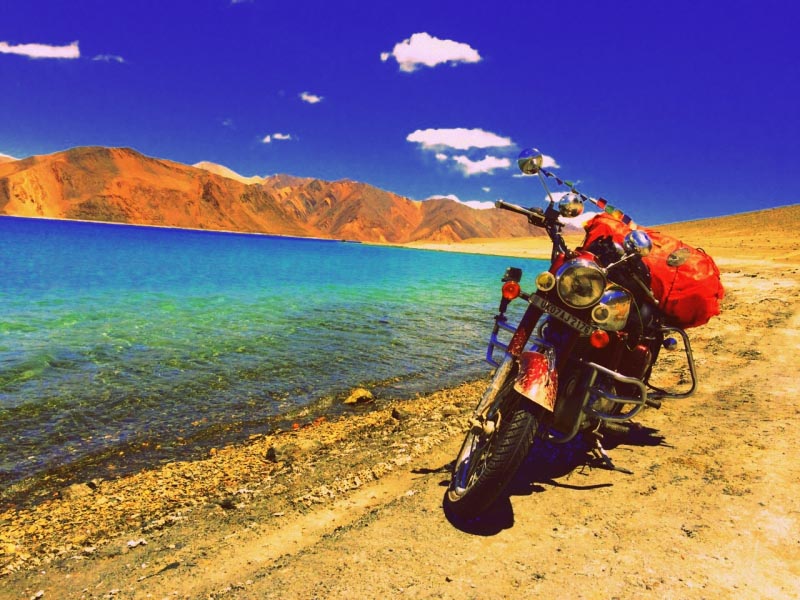 Master The Art Of Bag-Packing Right