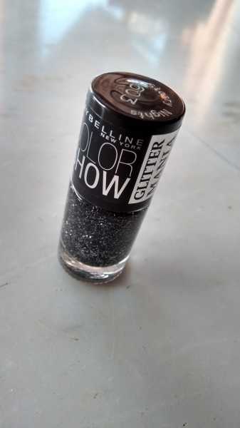 Maybelline ColorShow Glitter Mania Starry Nights : Review & NOTD