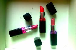 Maybelline colorshow lipsticks review