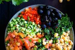 Mediterranean Chickpea Salad | Video | Nish Kitchen