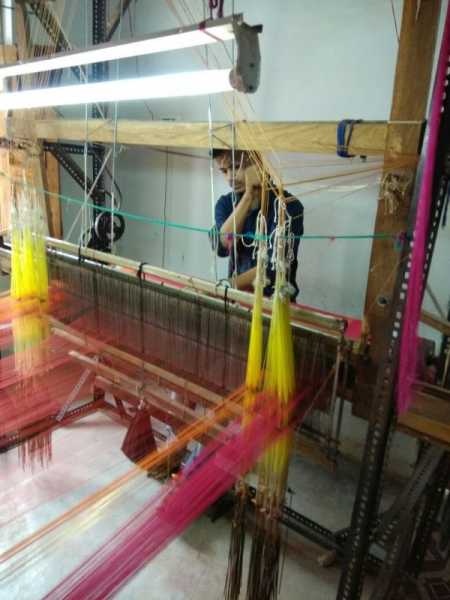 Meet The Maker: Tousif Ansari, A Maheshwari Sari Weaver - NOTJUSTASHOPPER