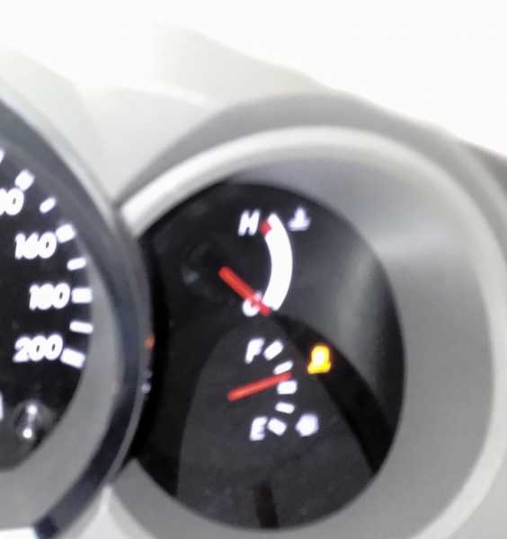 Mengganti Filter Solar 2KD-FTV