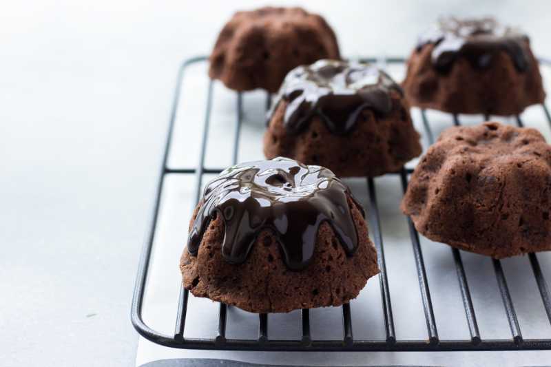 Mini Chocolate Cakes