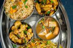 Mini Indo-Chinese Platter - CookingWithSapana