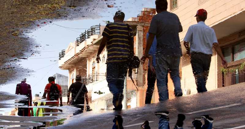 Minimalist Photography - By Prakash Ghai: 55 Photography Tips Every Photographer Must Read Once