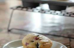 Mixed Berry Muffins- Egg free, Eggless Berry Muffins