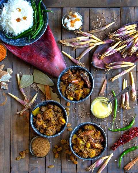 Mocha Chingri (Recipe Of Banana Flowers With Prawns) - Cosmopolitan Currymania