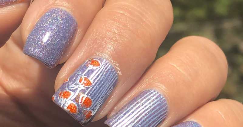 Modern Floral Nail Art