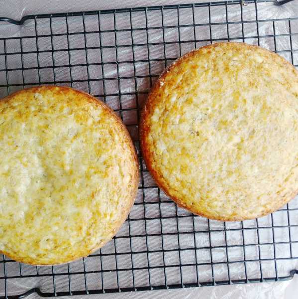 Moist Banana Cake - FLOURS & FROSTINGS