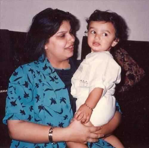 Mona Kapoor The Untold Story Of A Mother Of Arjun Kapoor - Mumbai : Page3