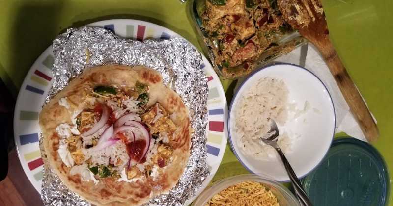 Monday Bites: Quick Food Fix: Paneer Bombay Style Roll