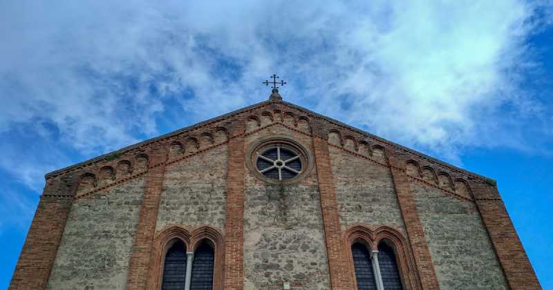 Monselice And Arqua Petrarca: Two Villages In North Italy Worth Visiting