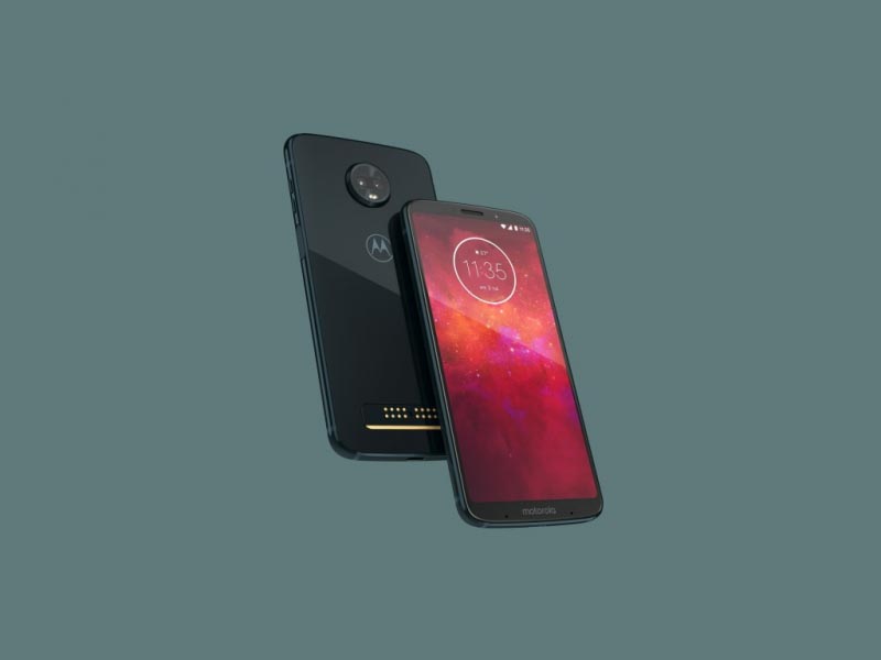 Motorola Launched Moto Z3 Play With Dual Camera And 18:9 AMOLED Screen. 