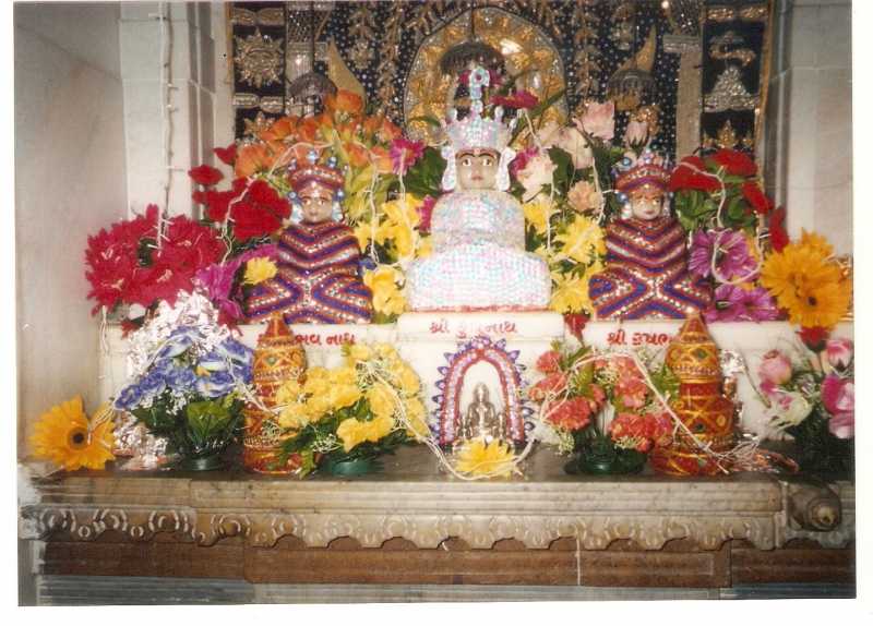 Mulnayak Sri Kunthunath  Bhagwan