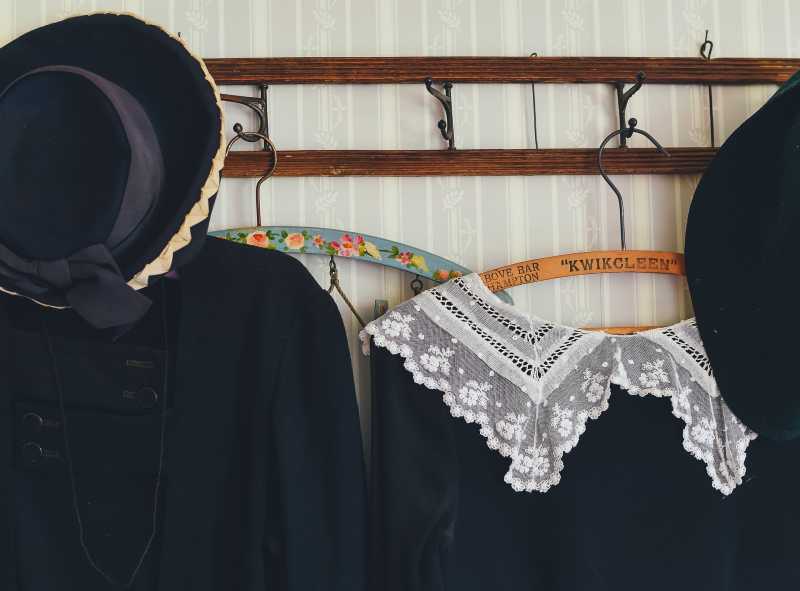 My Creepy Encounters With Salesmen Of Lingerie Stores!