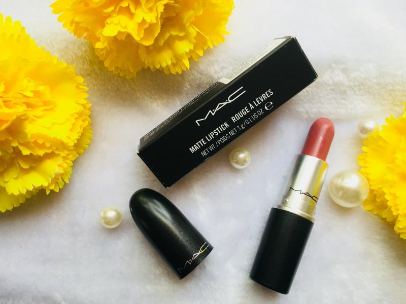 My First Mac Lipstick:-Mac Mehr Review