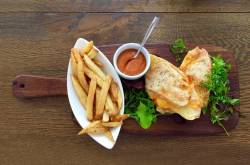 MyThemeShop Coupon - they pay for my sandwich.