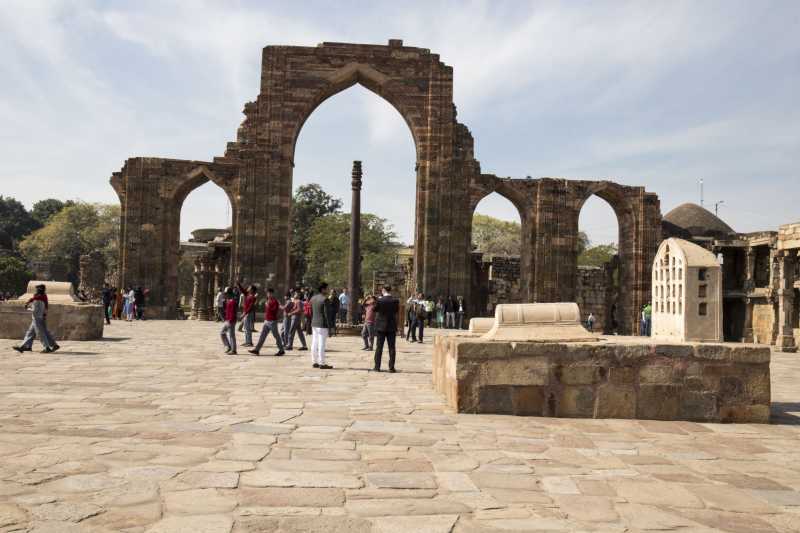 Mystic Hues And Moods: Qutub Minar Through A Photographer’s Lens