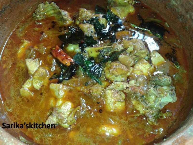 Nadan Chicken Curry