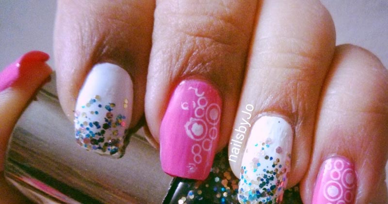 NailsbyJo: Pink White And Glitter