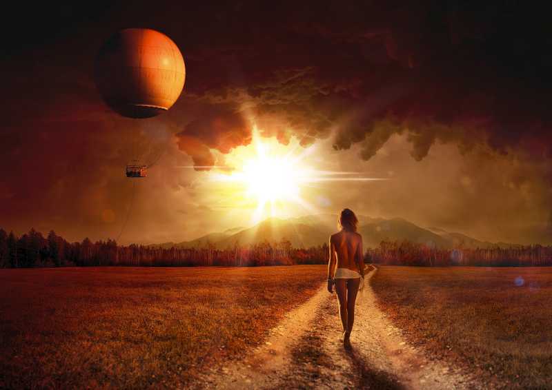 Naked Illusions - A Short Story 