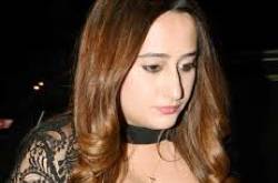 Natasha Dalal Biography in Hindi | नताशा दलाल जीवन परिचय - Achhiduniya