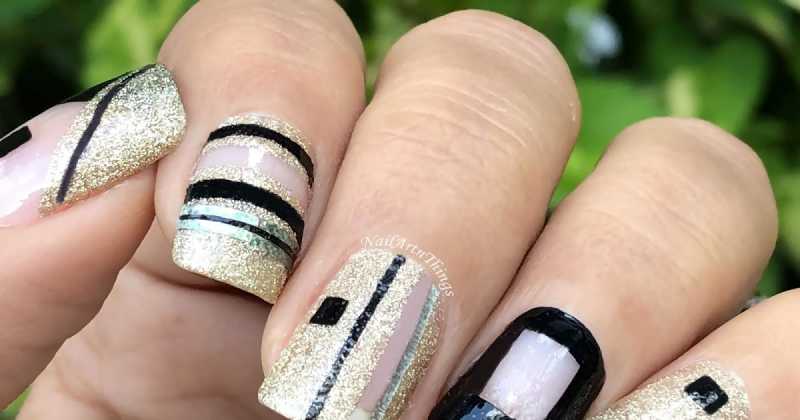 Negative Space Nail Art