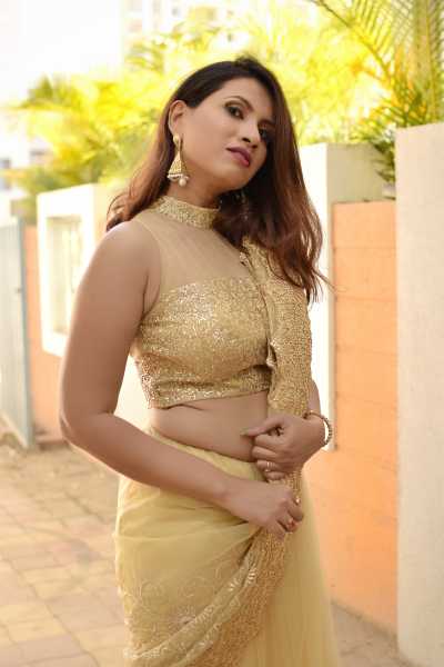 Net Sarees- 5 Reasons To Buy Net Sarees. Perfect Party Wear Indian Outfit.