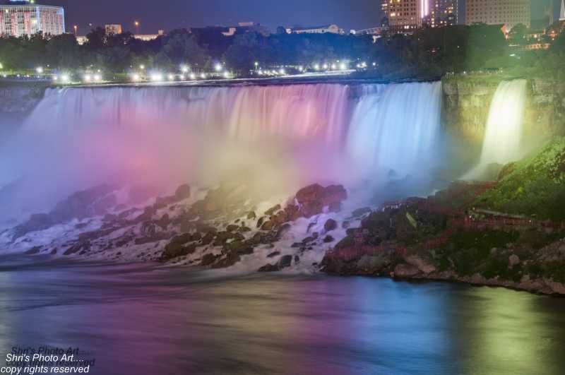 Niagara Fall @ Night