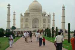 Night Viewing of Taj Mahal