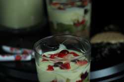 No bake Biscuit fruit pudding/Parfaits