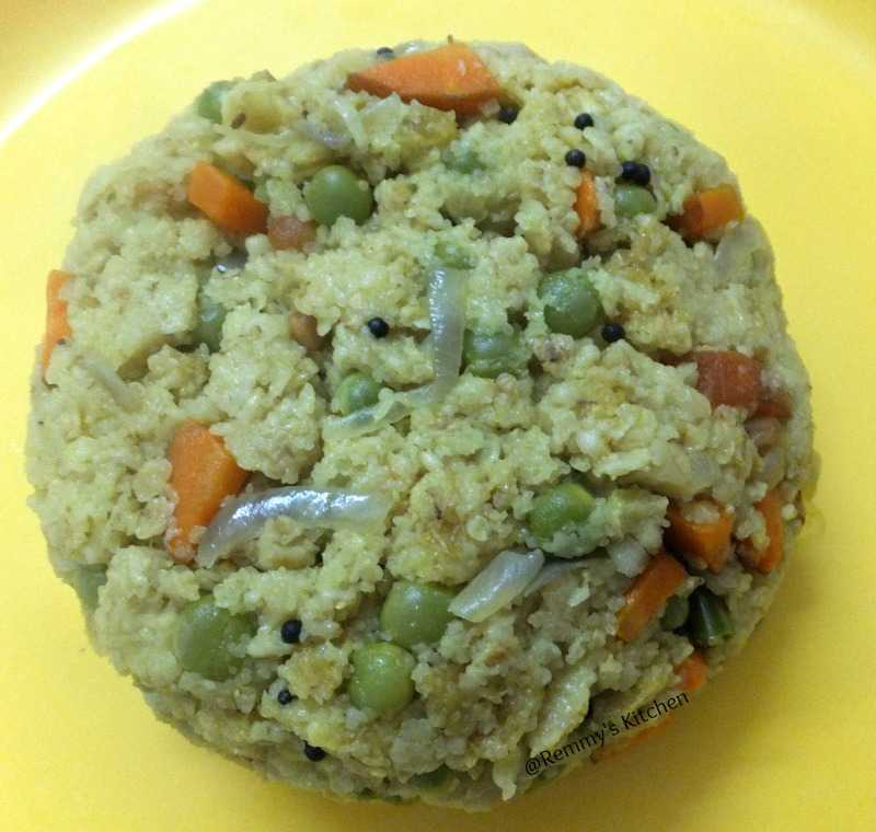 Oats Sooji Upma / Oats Rava Uppumavu
