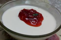 Of cooked cream and strawberries