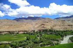 Off To Ladakh: Mulbek, Namik La, Fotu La,Lamayaru, Nimmu