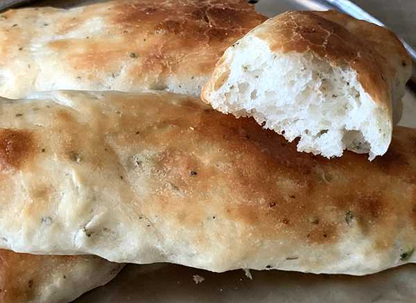 Olive Garden Breadstick And Fresh Pasta - Arthi Amaran