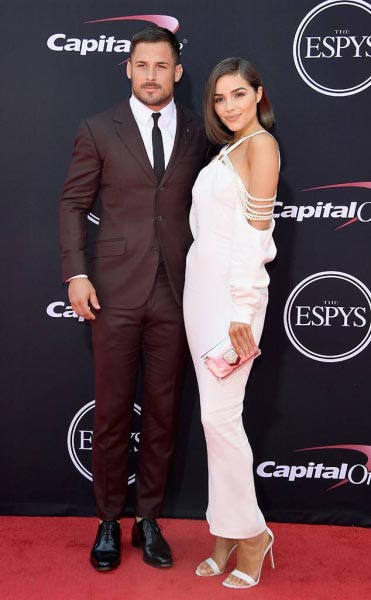 Olivia Culpo And Danny Amendola Recover Together "exclusively"
