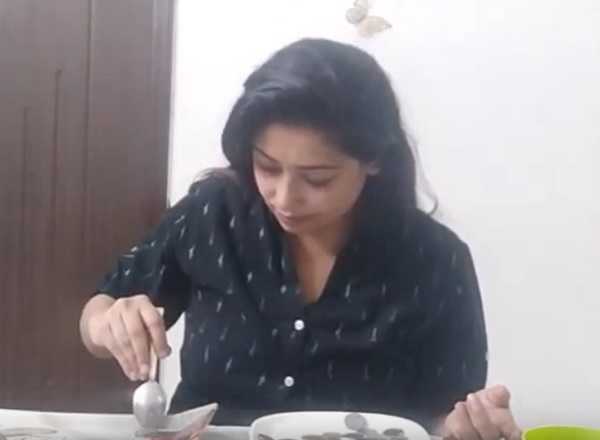 One Minute Game With Coins- Khana Nahi Lagana Hai