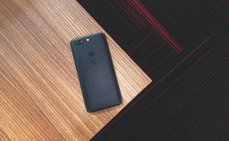 OnePlus 5T Review: The Best Got Even Better!