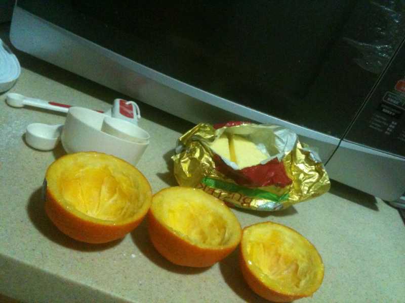 Orange Cake From Freshly Squeezed Orange Juice - YUM! 