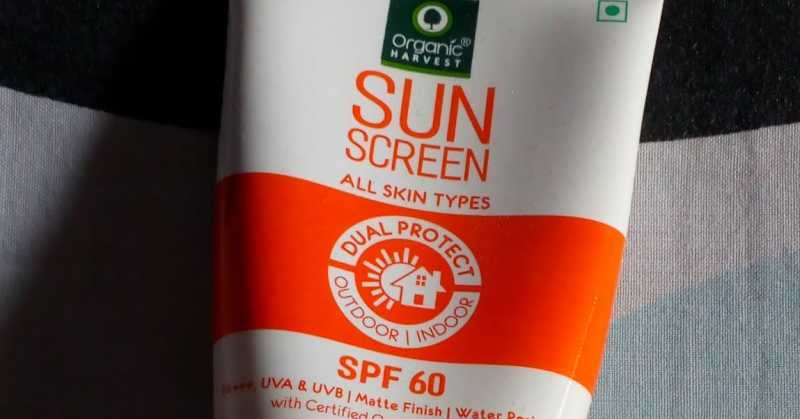 Organic Harvest Sunscreen With Blue Light Technology - SPF 60 PA+++  Review